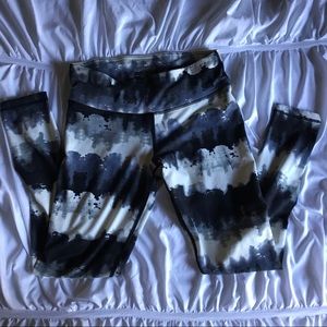 90 degree tie dye leggings